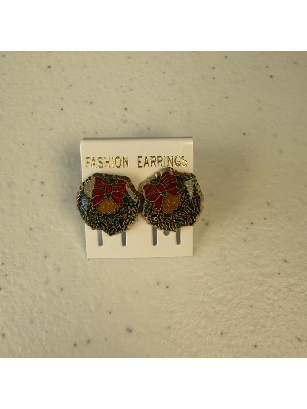 Vintage Christmas Wreath Stud Earrings Enameled 80’s New